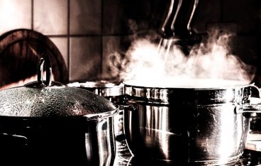 女性のお歳暮には「丹波黒豆煮」がおすすめ！　その理由とは？